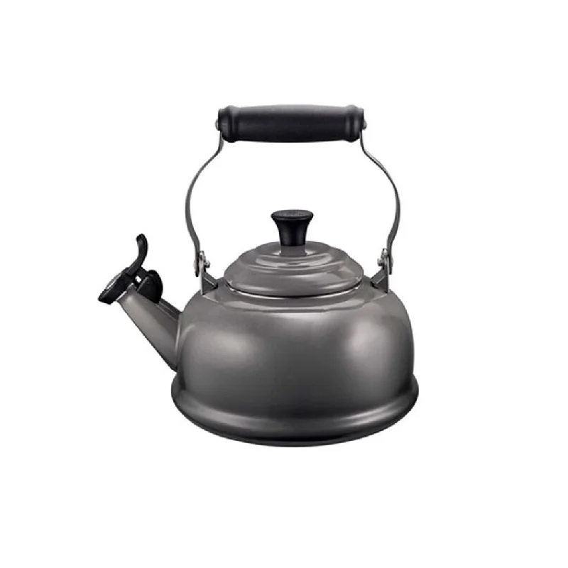 Le Creuset 1.6 Litre Classic Whistling Kettle, Oyster