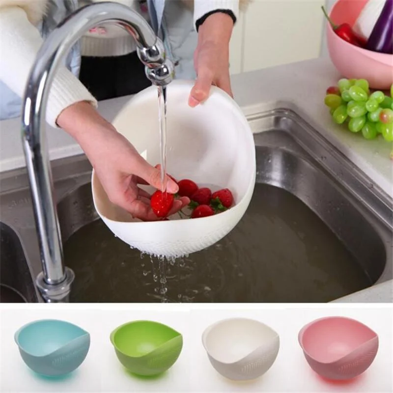 Multi-Functional Bowl with Integrated Colander