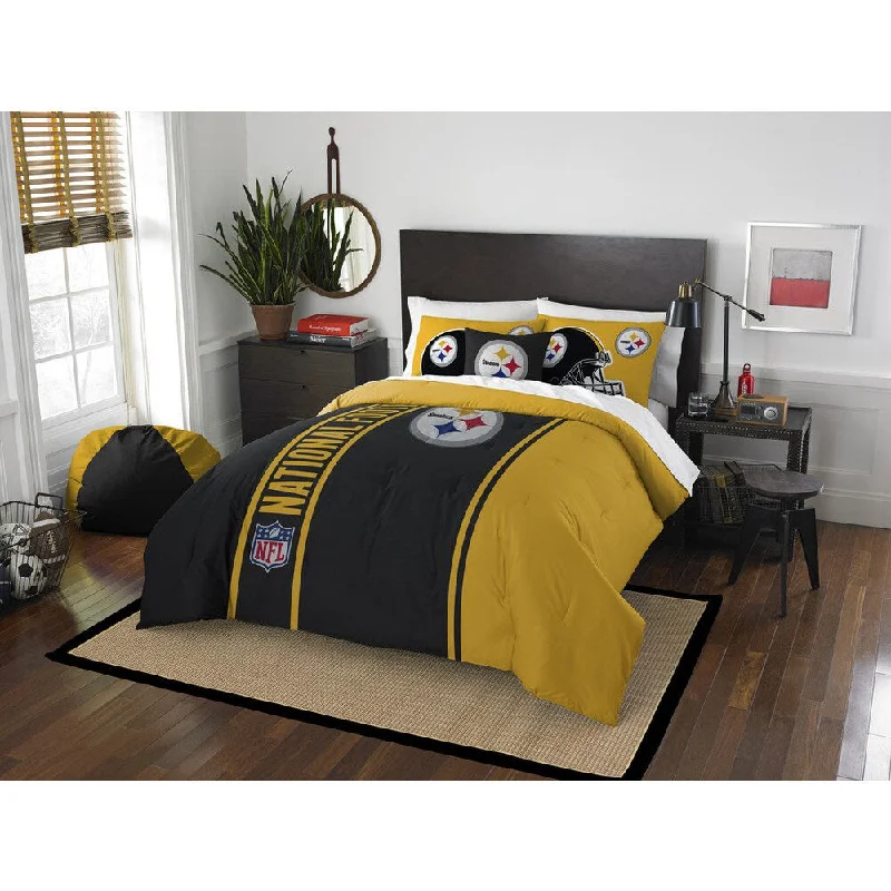 The Northwest Company Official NFL Pittsburgh Steelers Full Applique 3-piece Comforter Set